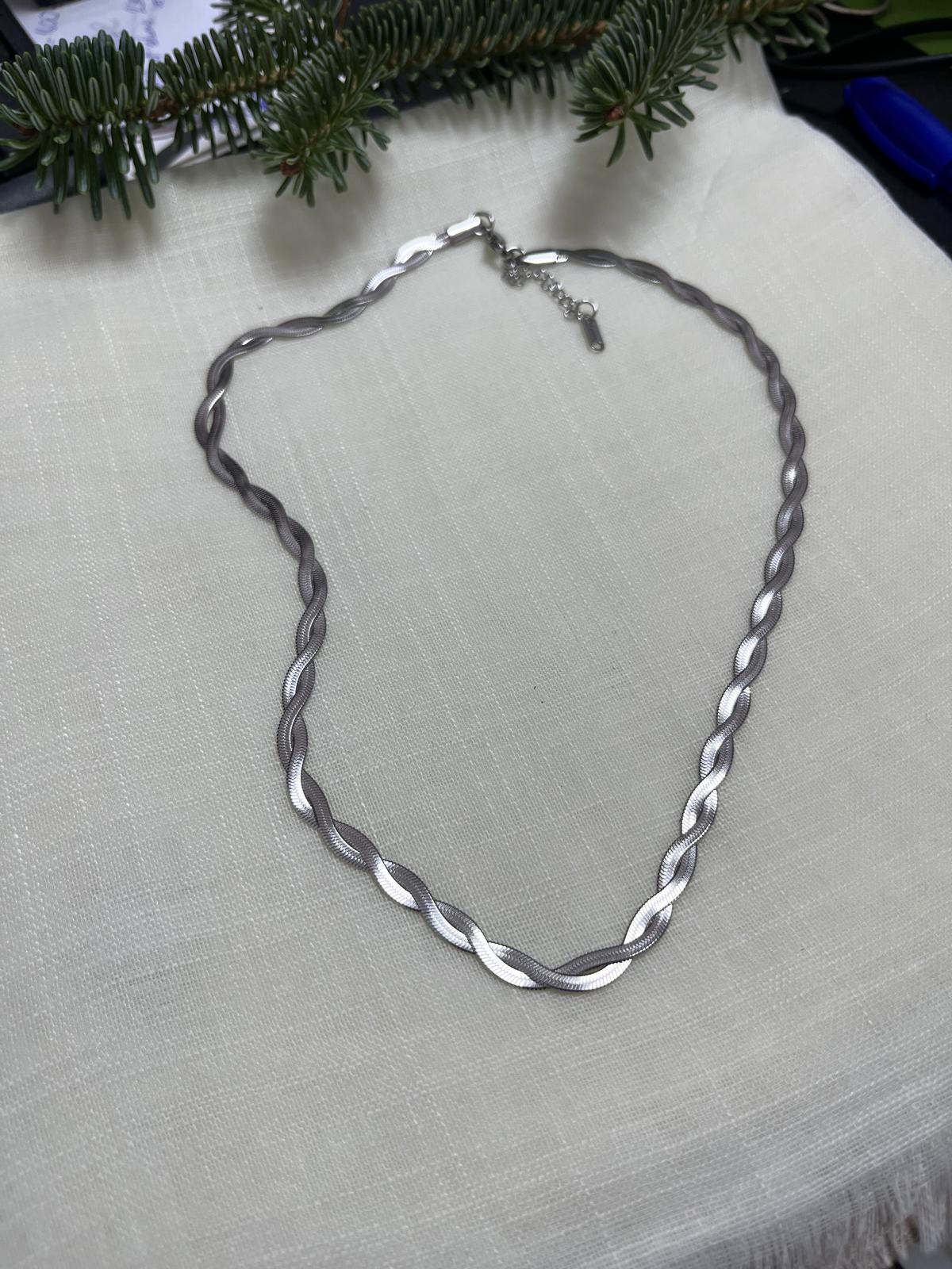 Çelik Kolye Modelleri