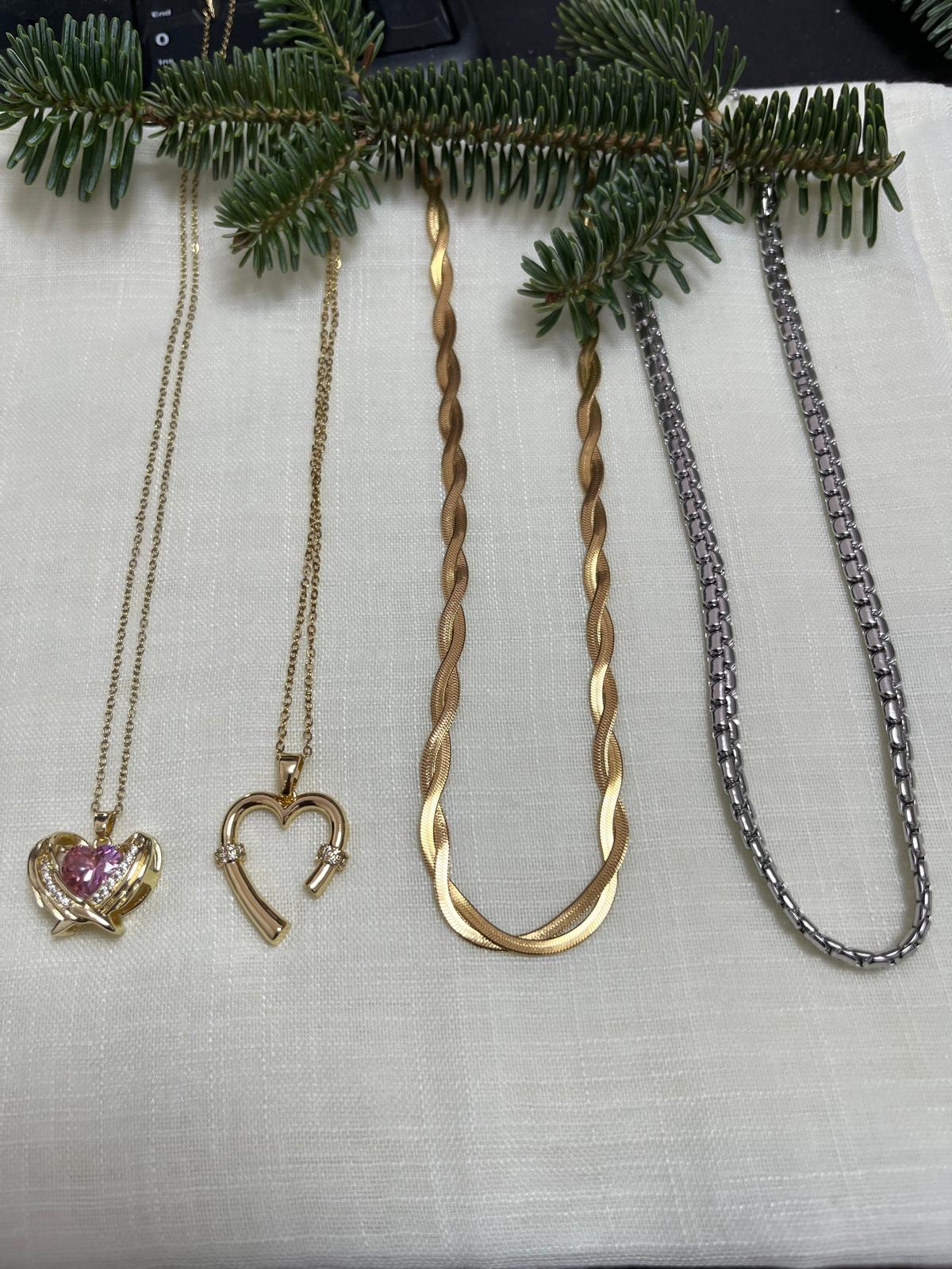 Çelik Kolye Koleksiyonu