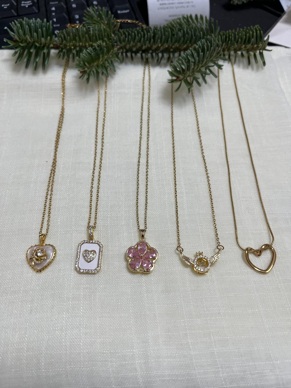 Çelik Kolye Koleksiyonu