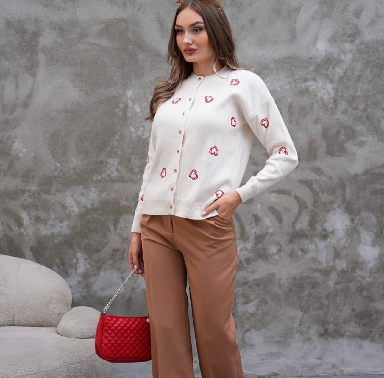 Kalp Detaylı Triko Hırka