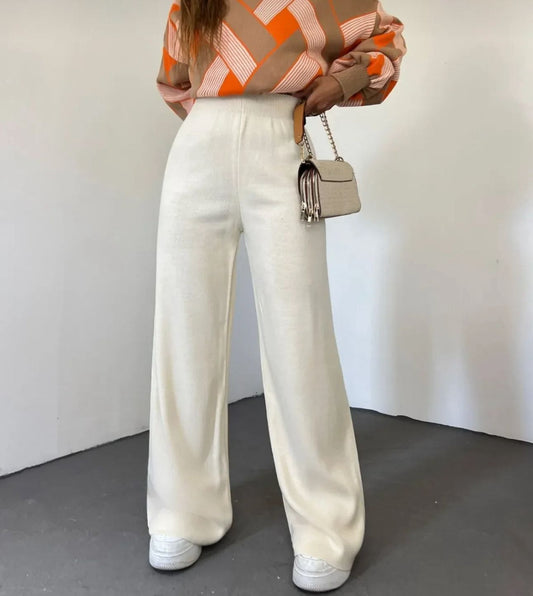 🧶 Triko Pantolon – Rahatlık ve Şıklığın Buluştuğu Nokta