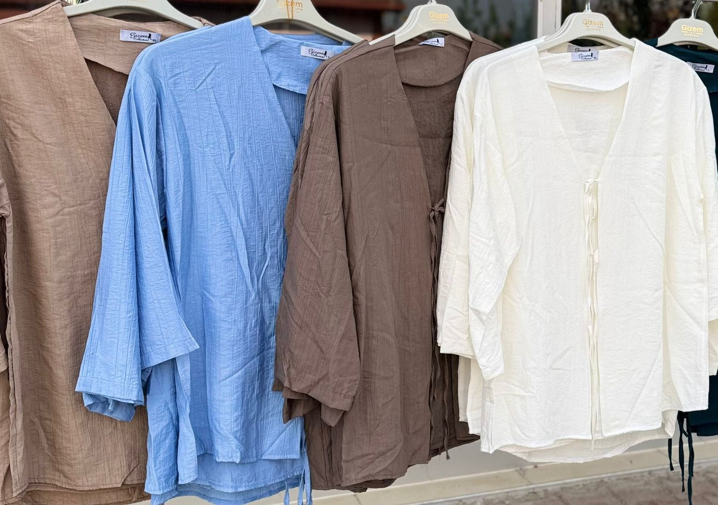 Salaş Kesim Şık Dökümlü Bluz