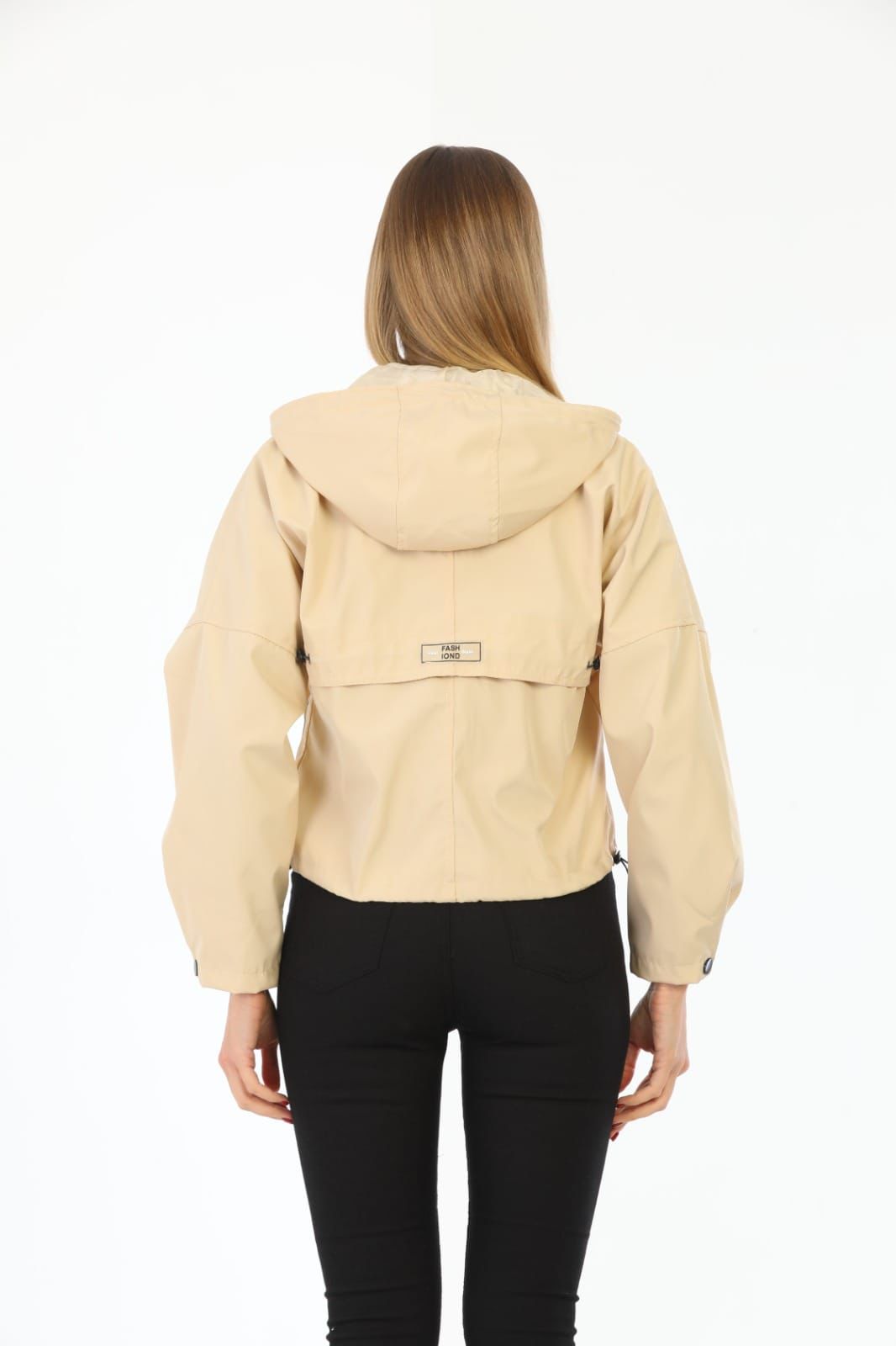 Fermuarlı Kapüşonlu Spor Mont