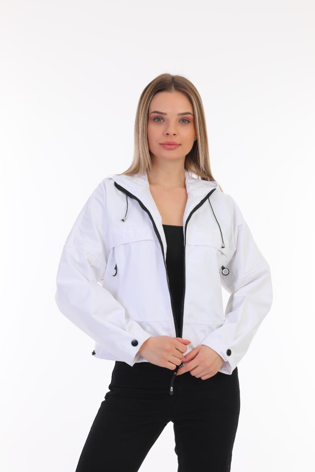 Fermuarlı Kapüşonlu Spor Mont