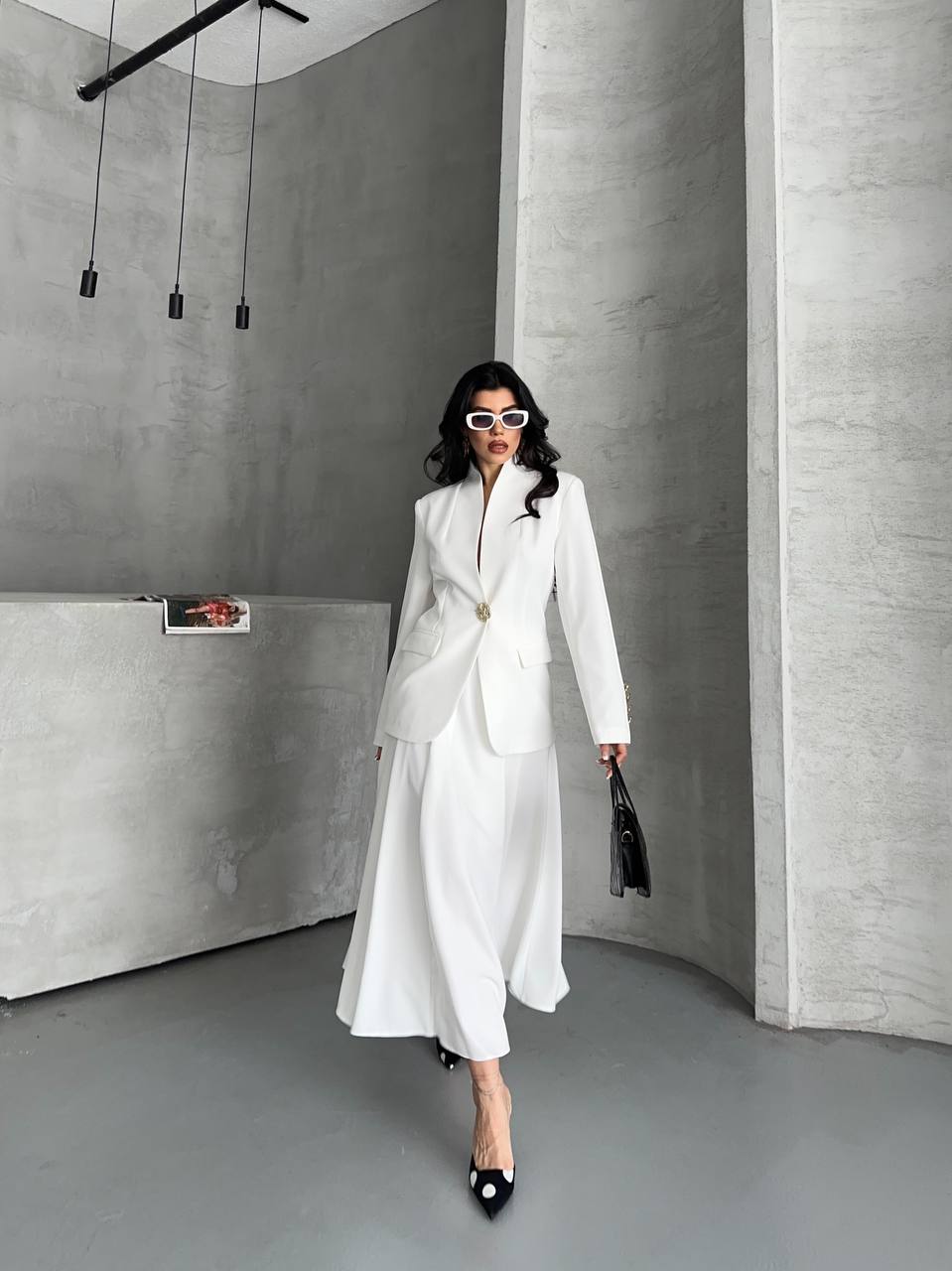 Beyaz Blazer Takım