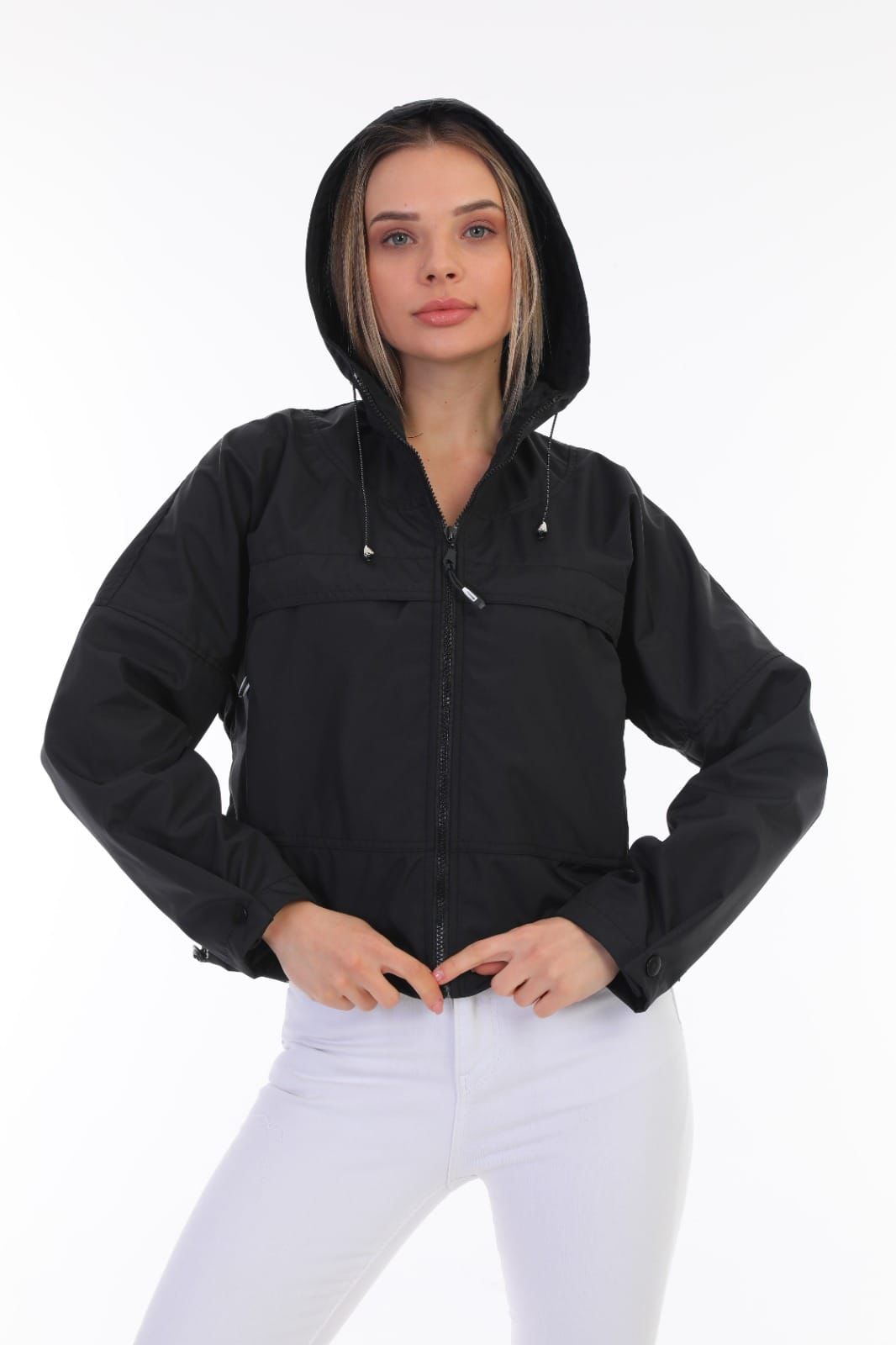 Fermuarlı Kapüşonlu Spor Mont